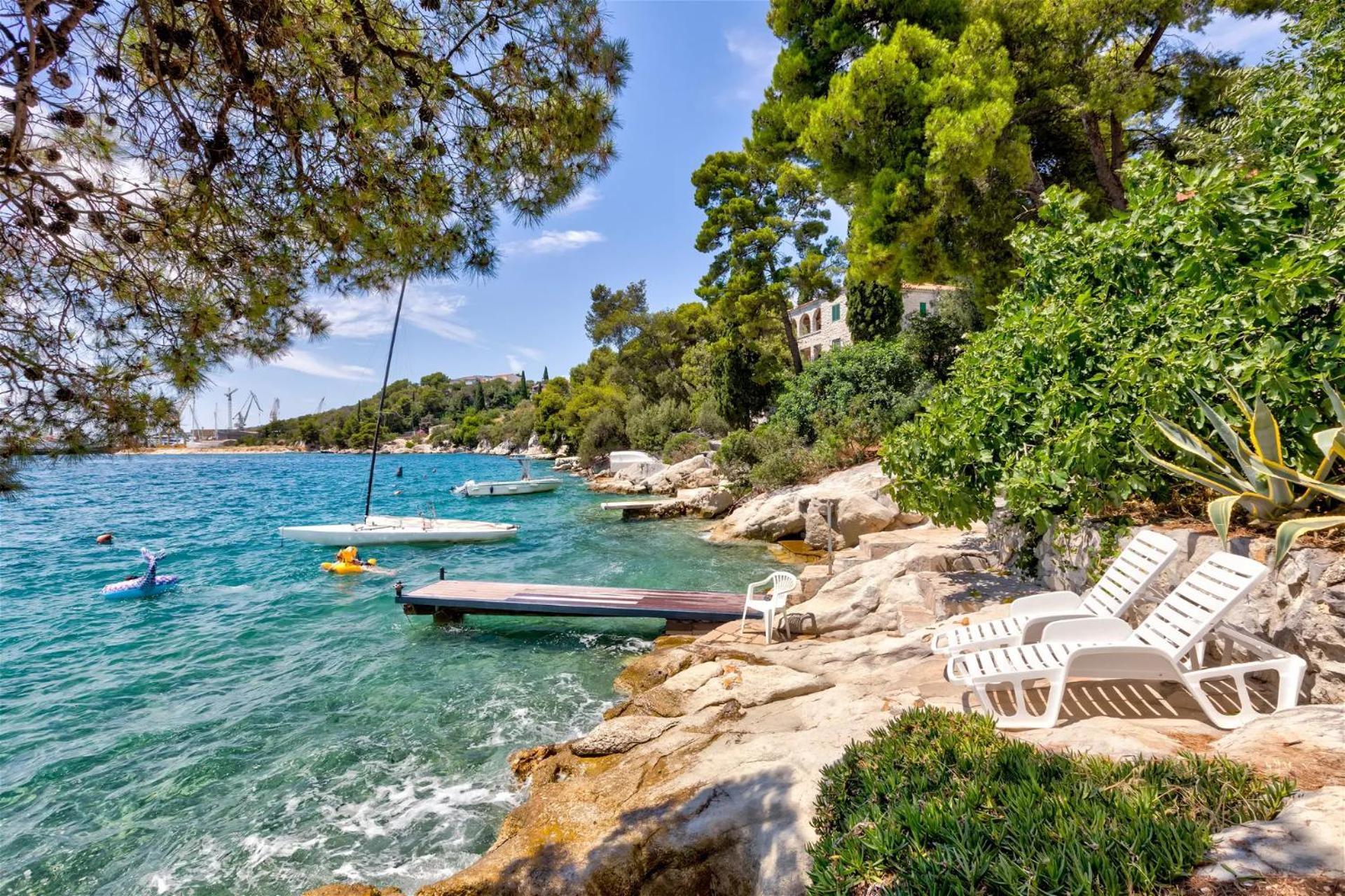 Villa Penava, Private Beach, Pool And 7Min To Trogir Luaran gambar