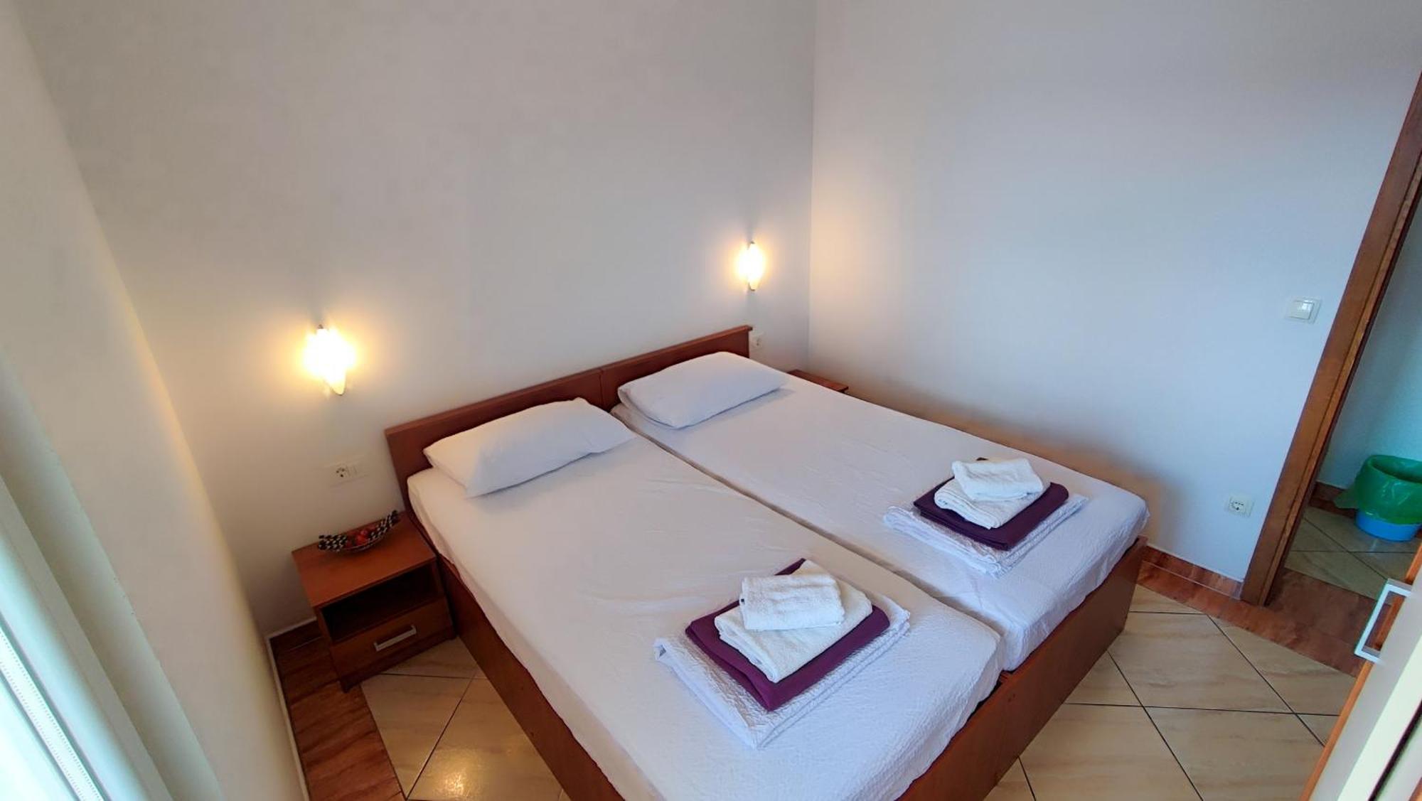 Villa Penava, Private Beach, Pool And 7Min To Trogir Bilik gambar