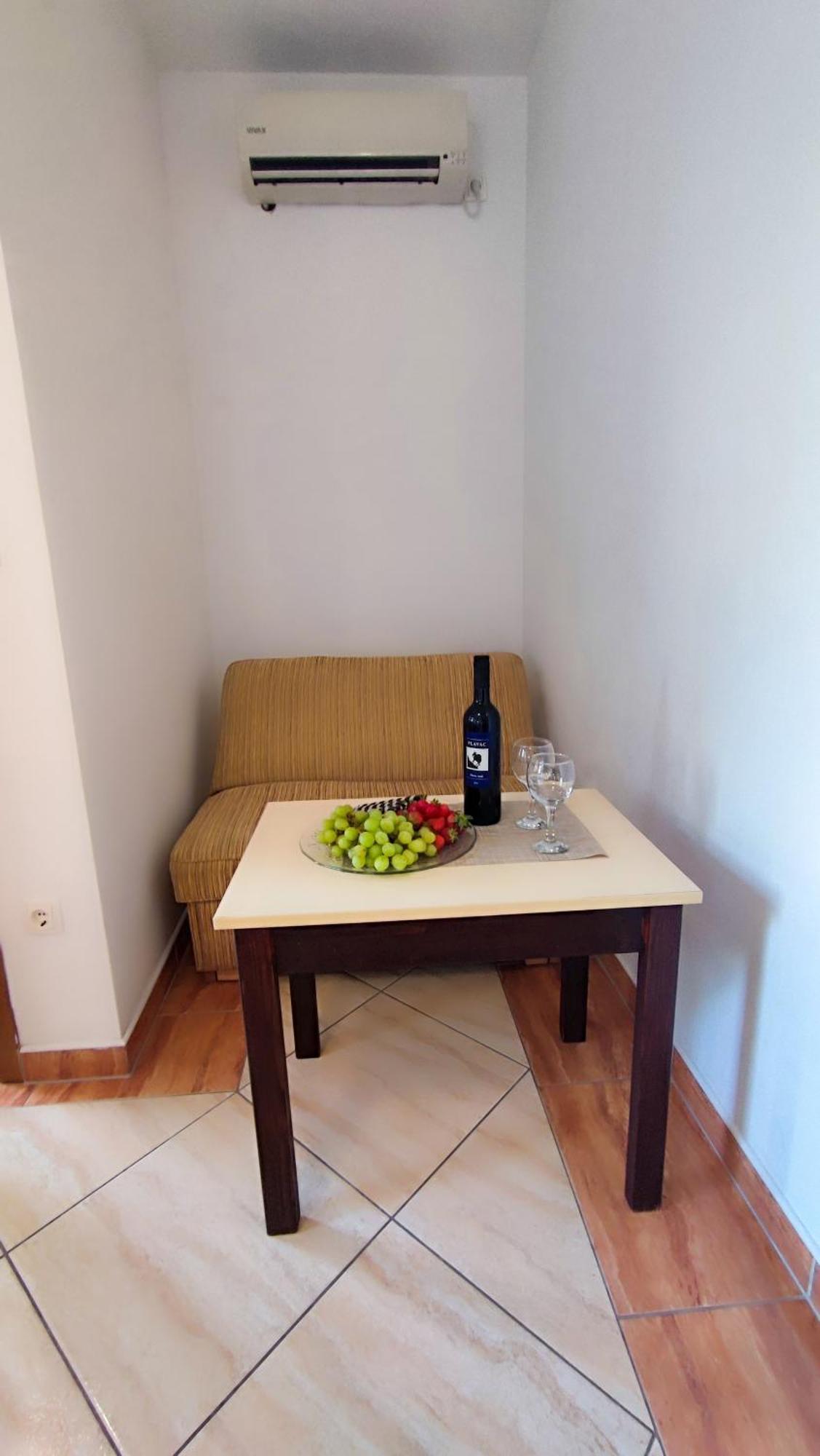Villa Penava, Private Beach, Pool And 7Min To Trogir Bilik gambar
