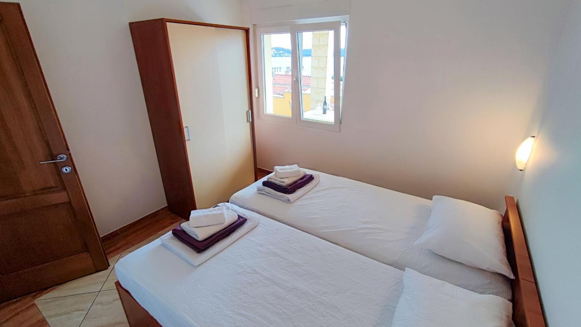 Villa Penava, Private Beach, Pool And 7Min To Trogir Bilik gambar