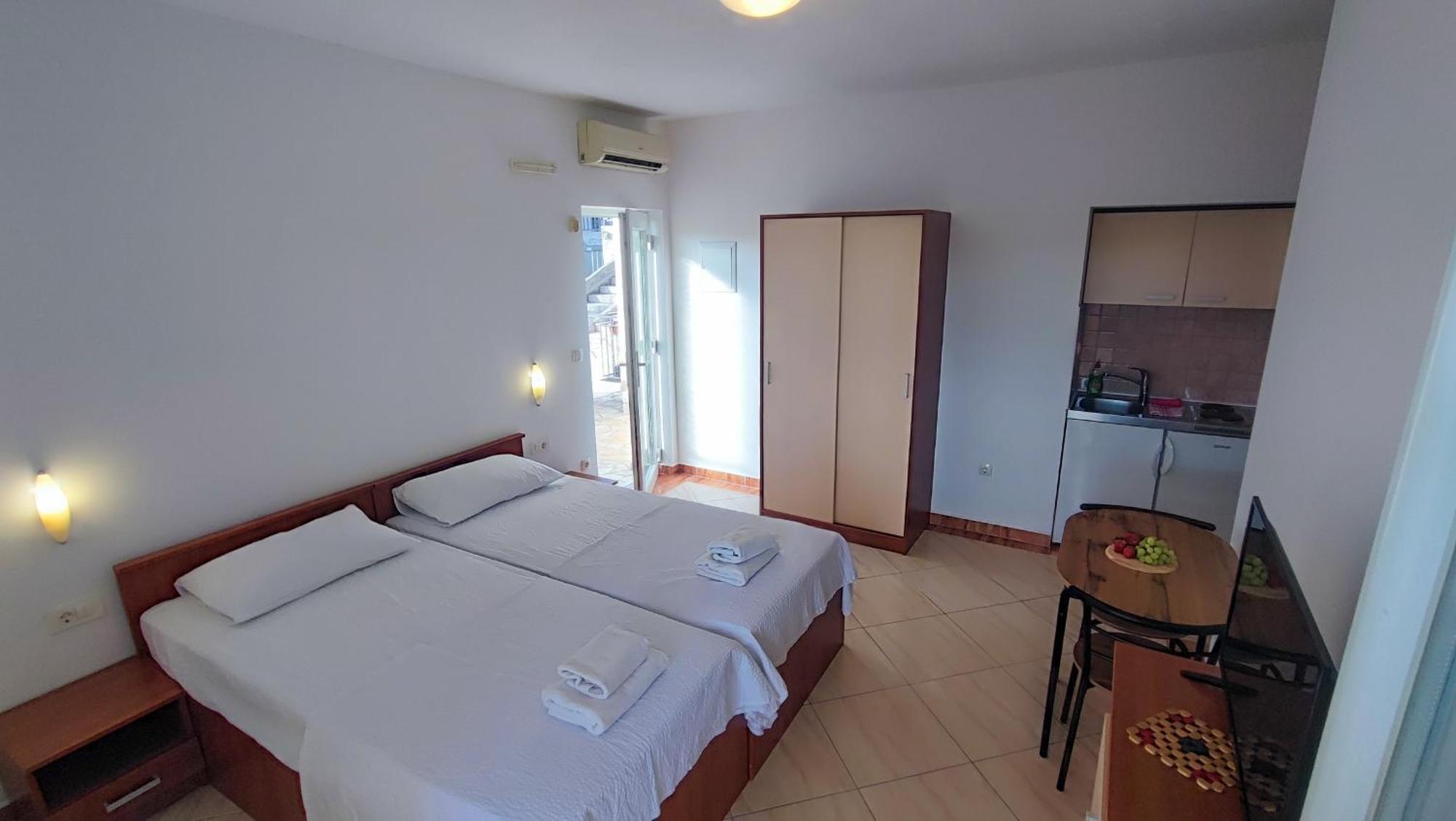 Villa Penava, Private Beach, Pool And 7Min To Trogir Bilik gambar