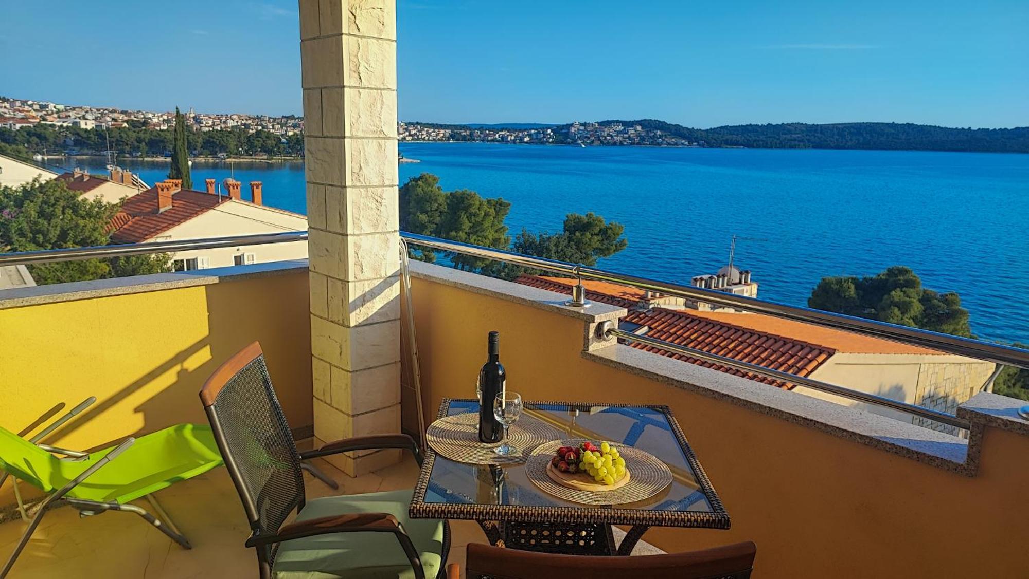 Villa Penava, Private Beach, Pool And 7Min To Trogir Bilik gambar