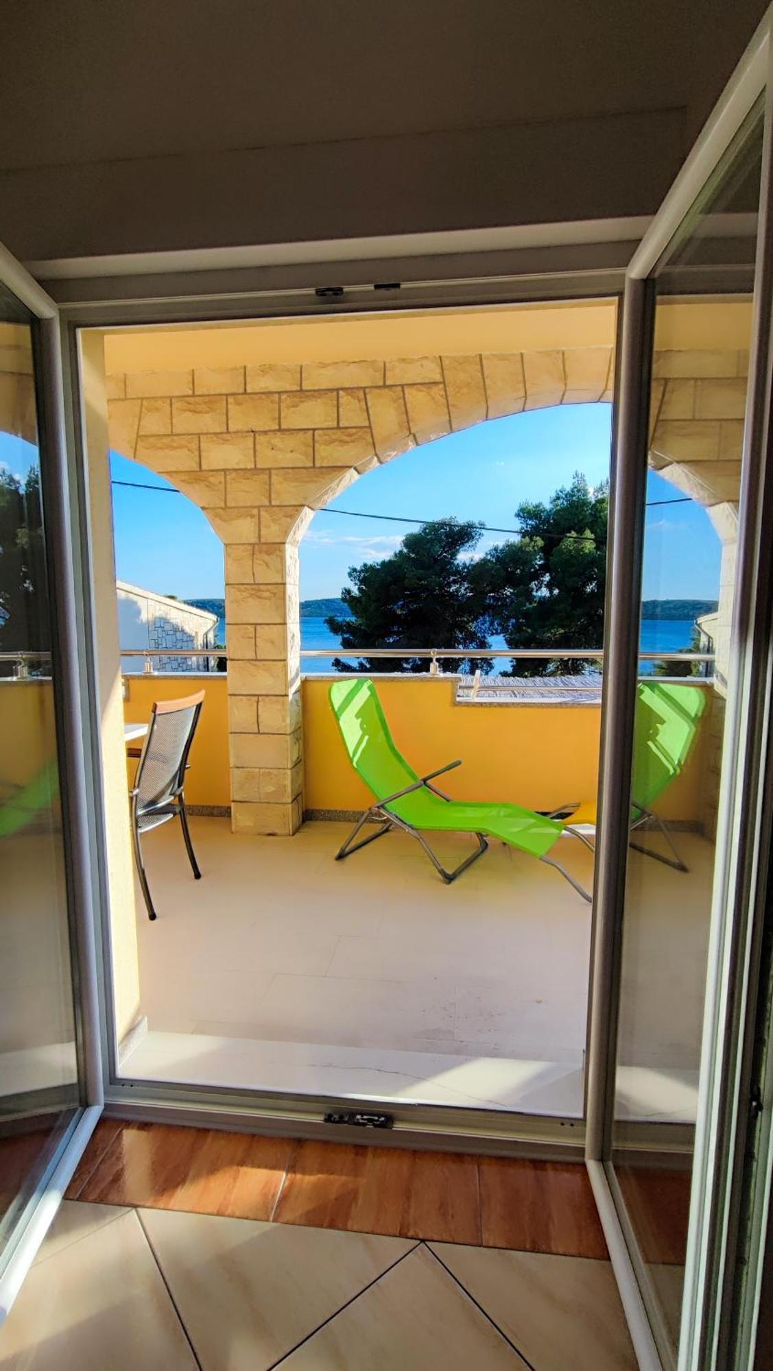 Villa Penava, Private Beach, Pool And 7Min To Trogir Bilik gambar