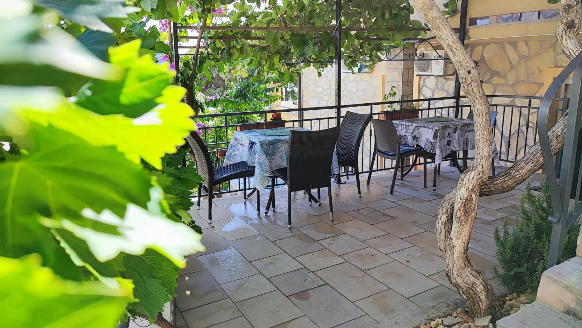 Villa Penava, Private Beach, Pool And 7Min To Trogir Bilik gambar